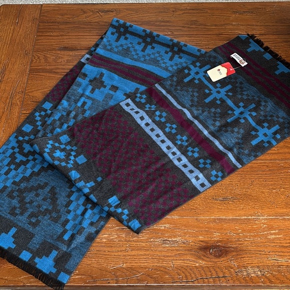 Light of Snow NWT Mulberry Silk Scarf Blue Gray Maroon Geometric Print Fringe - Picture 2 of 13